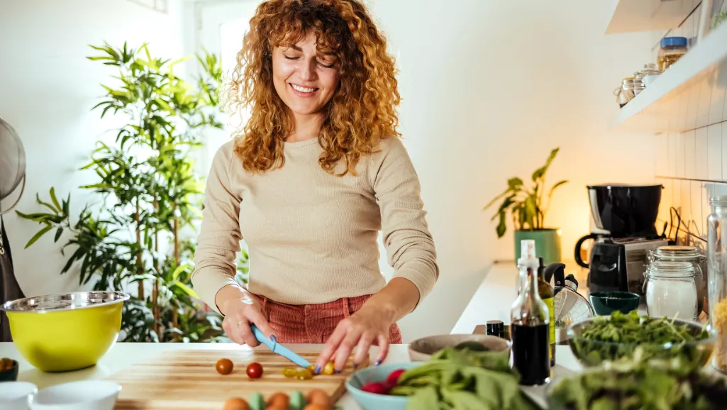 Woman cooking in the kitchen