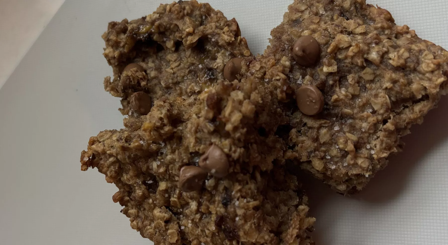 Peanut butter oat bars